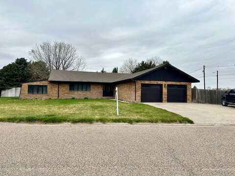 3152 Sunset Drive, Goodland, KS 67735