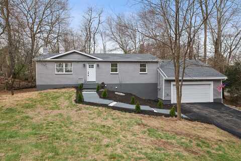 176 Wilbur Bloom Boulevard, East Stroudsburg, PA 18302