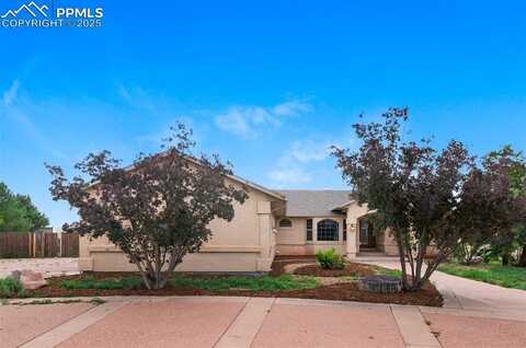 469 E Hahns Peak Avenue, Pueblo, CO 81007
