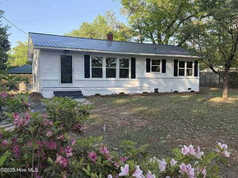 1605 Birch Street, Rockingham, NC 28379