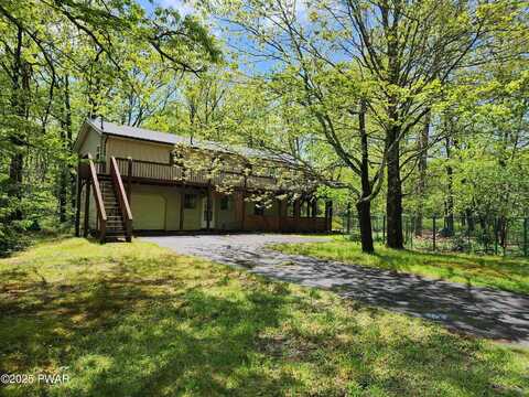 800 Jefferson Ct., Lords Valley, PA 18428