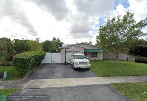 7312 Forest Blvd, North Lauderdale, FL 33068