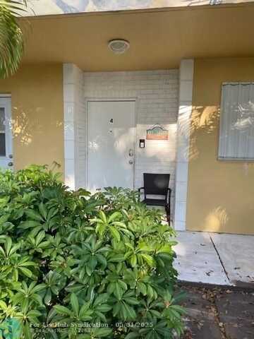 600 SE 2nd Ave, Deerfield Beach, FL 33441