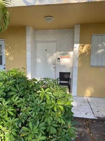 600 SE 2nd Ave, Deerfield Beach, FL 33441
