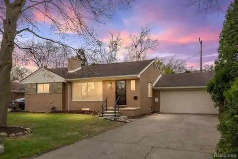19700 GREENWALD Drive, Southfield, MI 48075
