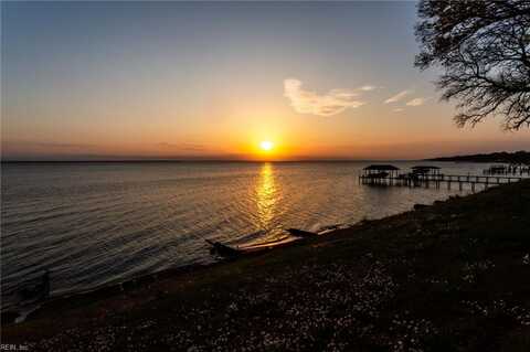 9803 River Road, Newport News, VA 23601