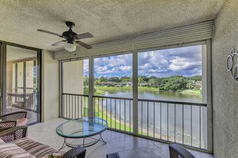 5188 Woodland Lakes Drive, Palm Beach Gardens, FL 33418