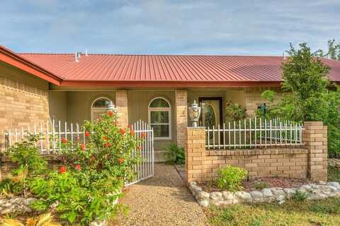 206 Crestwood Dr, San Angelo, TX 76905