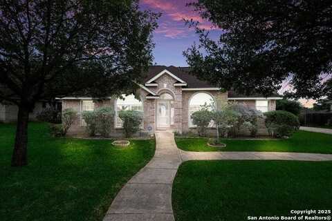 113 River Knoll, Castroville, TX 78009