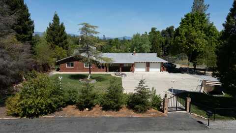 8641 Redbank Road, Redding, CA 96001