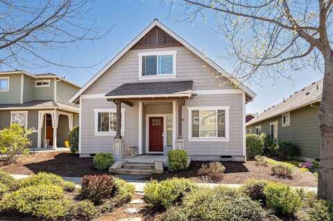 346 Stoneridge Avenue, Ashland, OR 97520