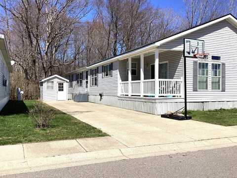 12429 Blue Heron Drive, Shelby, MI 48315