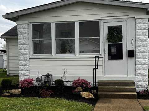 203 Van Dusen Avenue, Evansville, IN 47711