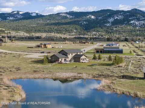 9075 NESTING EAGLES Loop, Victor, ID 83455