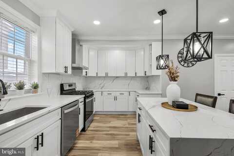 114 WILLIAMS, DUNDALK, MD 21222