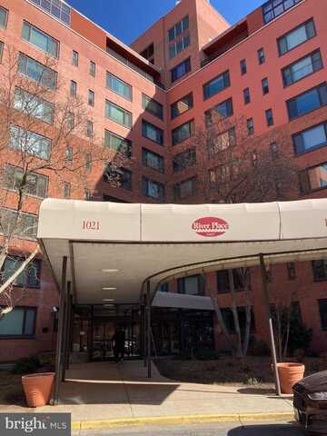 1021 ARLINGTON BOULEVARD, ARLINGTON, VA 22209