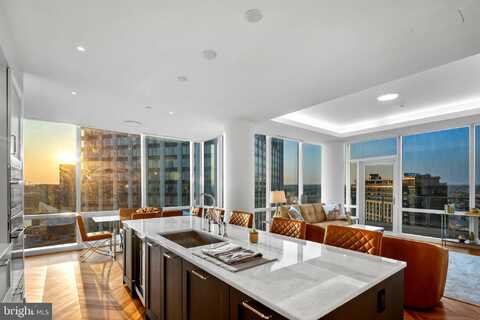300 INTERNATIONAL DRIVE, BALTIMORE, MD 21202