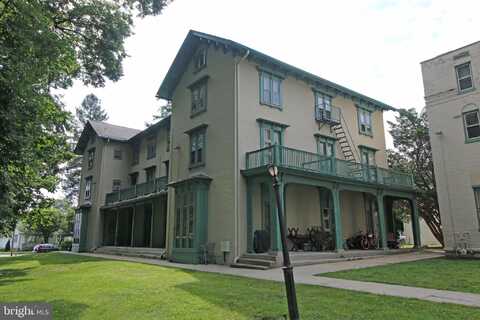 12 S FILBERT STREET, MECHANICSBURG, PA 17055