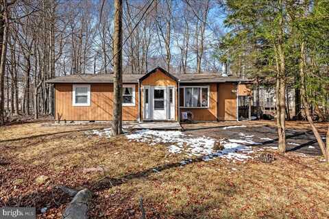 7443 TAMARA LANE, TOBYHANNA, PA 18466