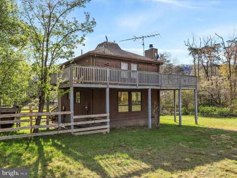 55 PIONEER TRAIL, GREAT CACAPON, WV 25422