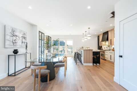 110 RIGHTER STREET, PHILADELPHIA, PA 19128