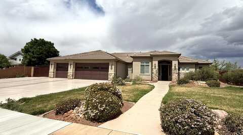 130 W Sage LN, Washington, UT 84780