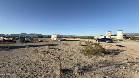 67201 65TH Street, Salome, AZ 85348
