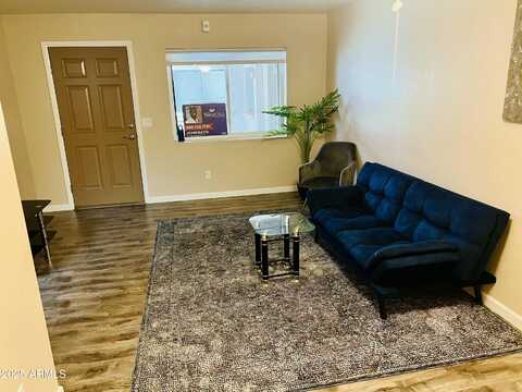 17 E RUTH Avenue, Phoenix, AZ 85020