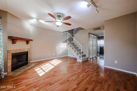 921 W UNIVERSITY Drive, Mesa, AZ 85201