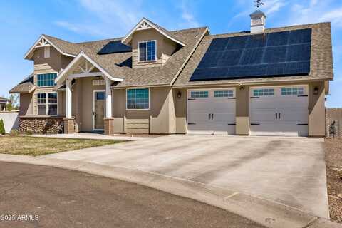1030 N Medallion Circle, Taylor, AZ 85939
