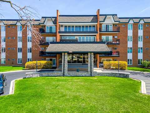 4221 Saratoga Avenue, Downers Grove, IL 60515