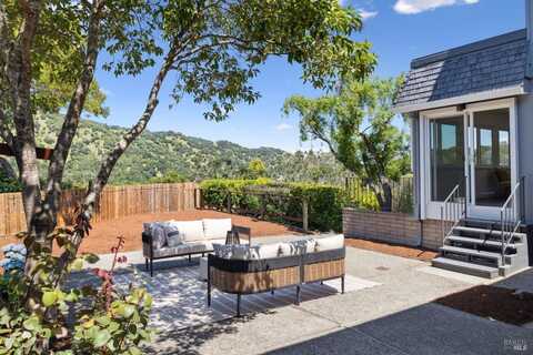 447 Cedar Hill Drive, San Rafael, CA 94903