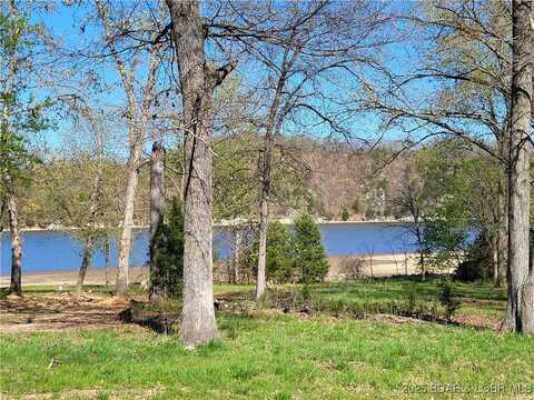 Emerald Hills Drive unit: Phase 4 Lot 8, Edwards, MO 65326