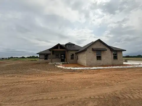 2706 Belle Crossing Dr, Enid, OK 73703