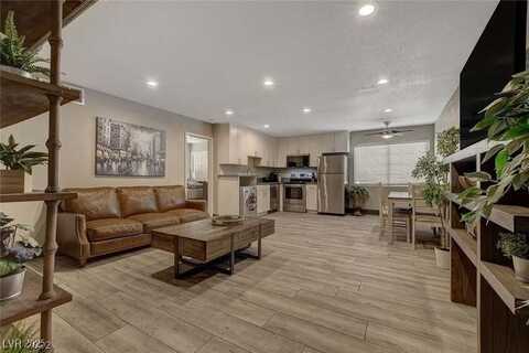 698 Northrop Avenue, Las Vegas, NV 89119