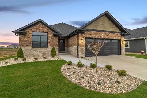 14033 Blue Sky Court, Saint John, IN 46373