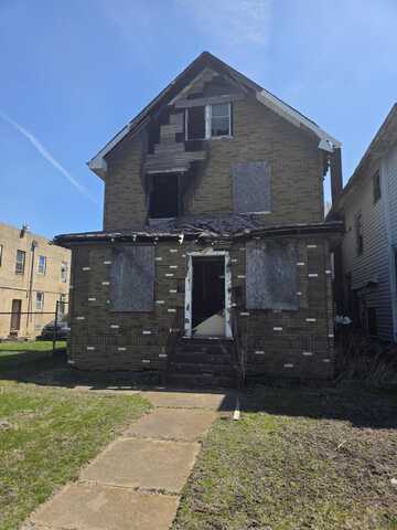 409 Van Buren Street, Gary, IN 46402