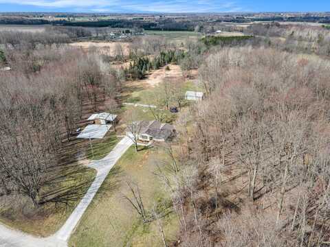 7811 Croswell. Avenue, Newaygo, MI 49337