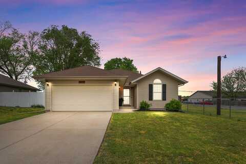 2843 W Water Street, Springfield, MO 65802