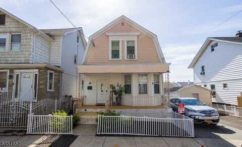 48 39Th St, Irvington, NJ 07111