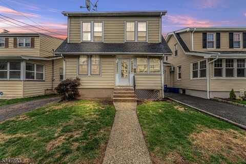 35 Perry St, Belleville, NJ 07109