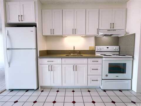 1655 Makaloa Street, Honolulu, HI 96814