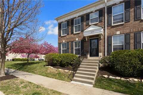 8107 N Oakley Avenue, Kansas City, MO 64119