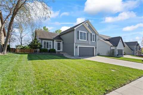 2117 SW Post Oak Road, Lees Summit, MO 64082