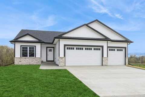 1023 High Ridge Trl, Solon, IA 52333