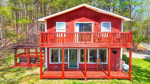 3755 Warden Branch Lane, Gatlinburg, TN 37738