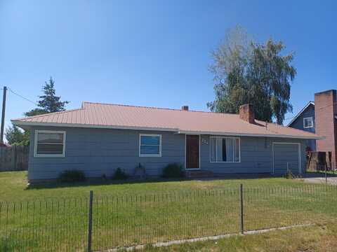 224 State Street, Dorris, CA 96023
