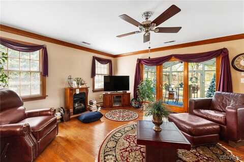 5970 Springfield Rd, Glen Allen, VA 23060