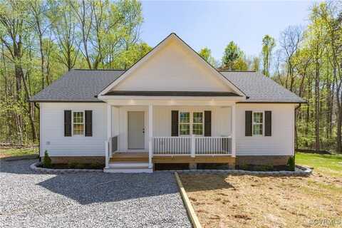 61 Oakland Pl, Louisa, VA 23093