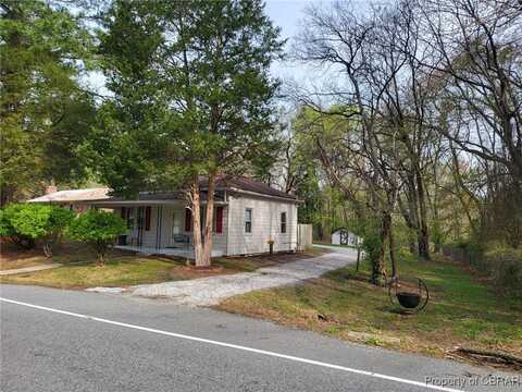 7 Saunders Rd, Newport News, VA 23601